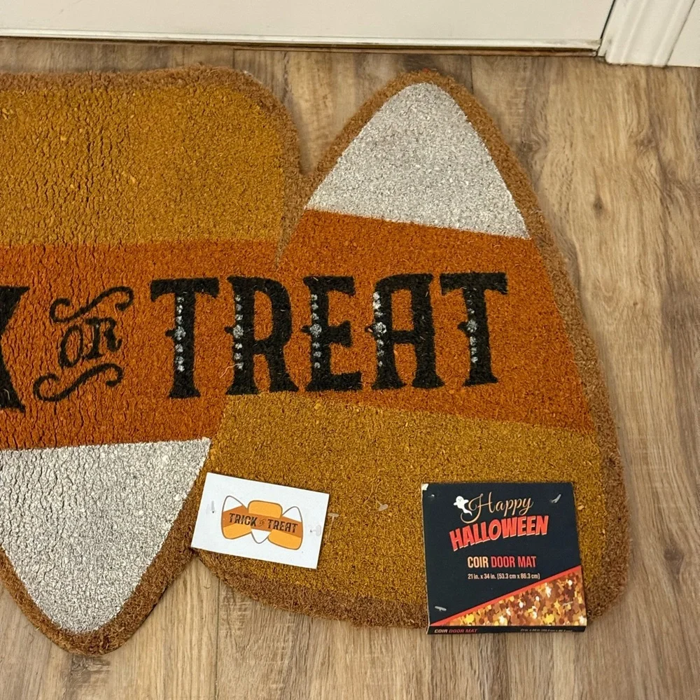 Halloween Trick or Treat Doormat ~ Candy Corn Shaped